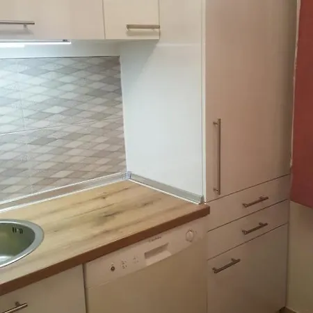 Vikendica Ahatovici 2 Holiday home *